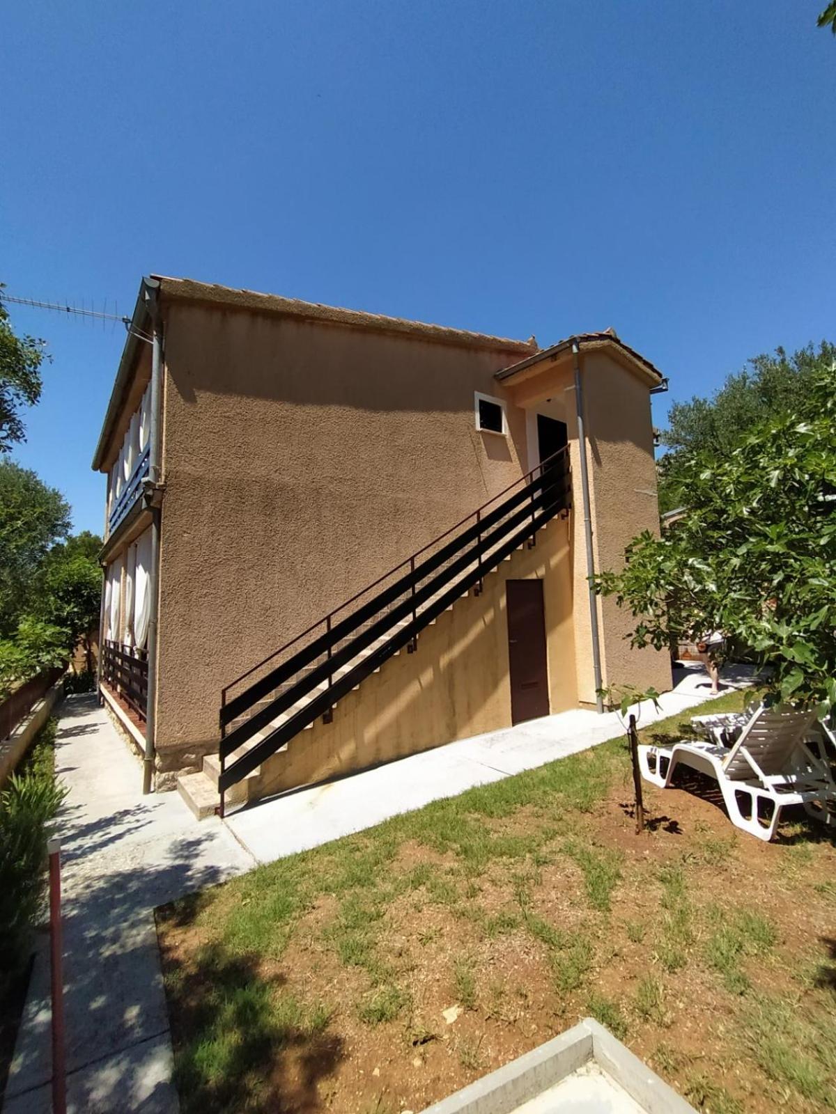 Apartment Savic Стариград-Пакленица Екстериор снимка